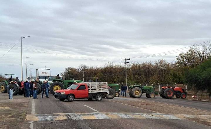 Bloqueo total en la Jiménez