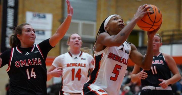 Bengals fall to Oral Roberts without Covello