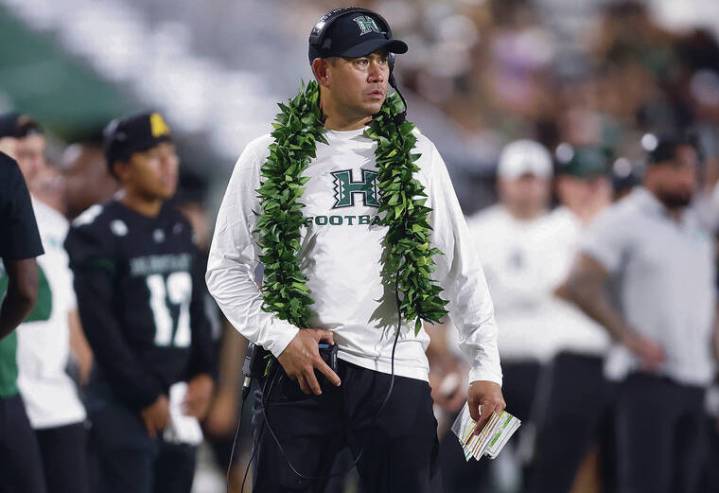 Hawaii and California will clash in a juicy matchup in the Hawaii Bowl