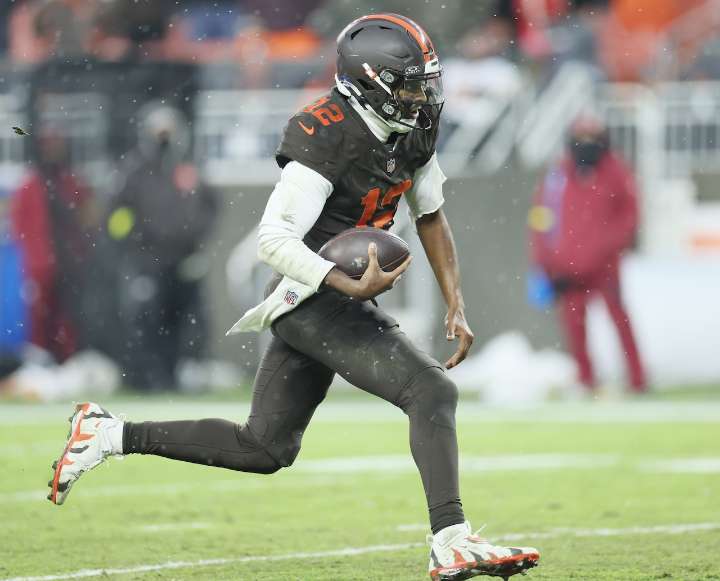 Stop the draft clock: Shedeur Sanders has 4 games to change Browns’ future QB plans