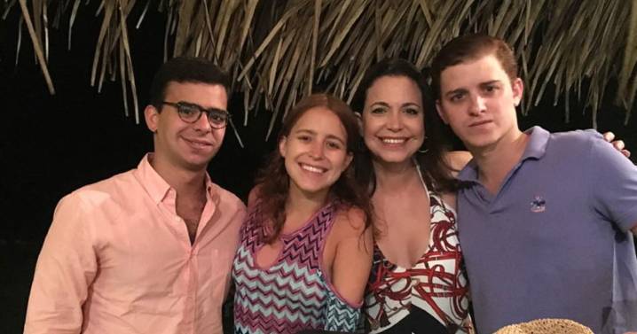 Quién es quién en la familia de María Corina Machado que recibe este miércoles el Nobel