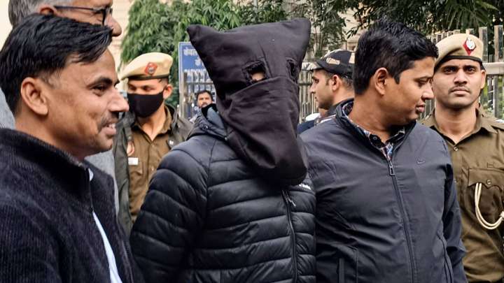 NIA arrests 8th accused in Delhi blast case who harboured Dr Nabi
