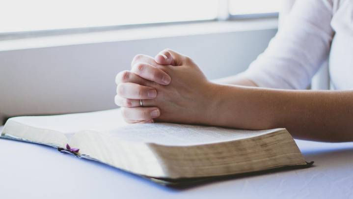 Florida DOC sued after dispute over woman chaplain role