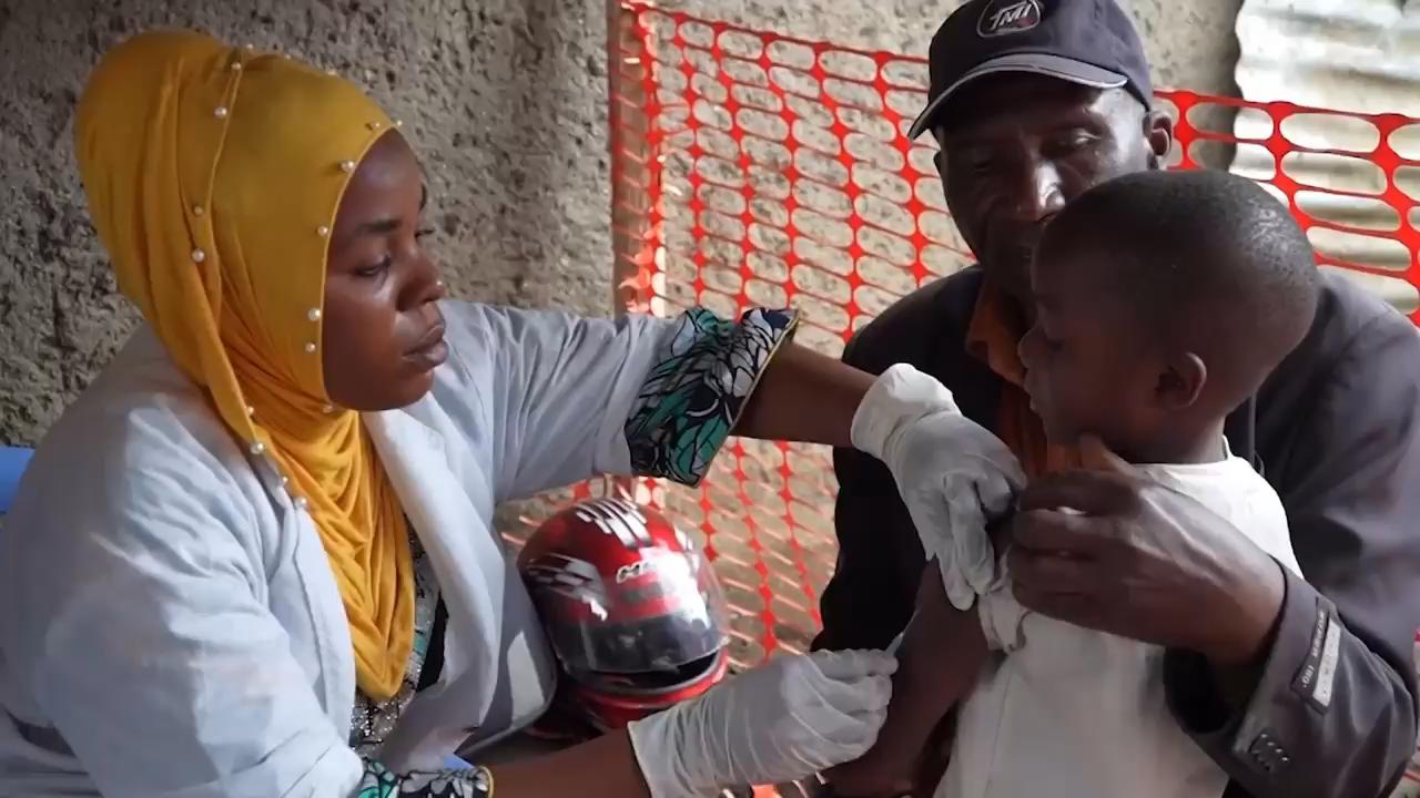 Measles vaccination drive expands in east of DRCongo as conflict displacement fuels outbreak