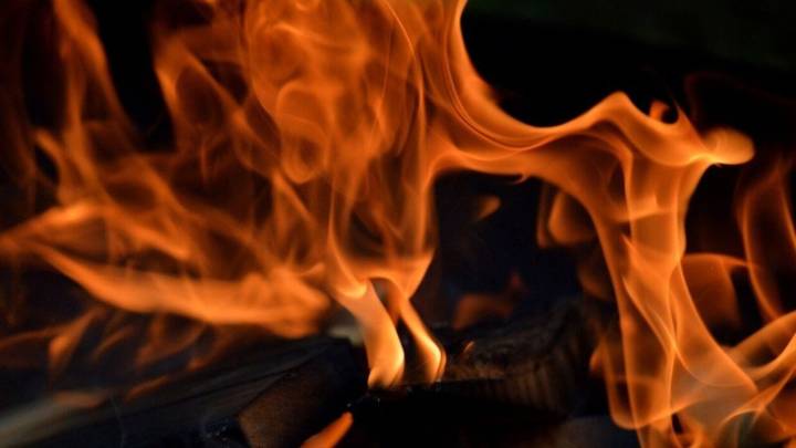 Fire erupts at Bass Bay Brewhouse in Muskego; crews working to contain blaze