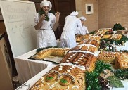 Nuevo récord de la Escuela de Hostelería de Gijón: un cocodrilo de mazapán de 180 kilos