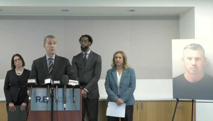 Website to provide updates on Batavia chiropractor over alleged hidden