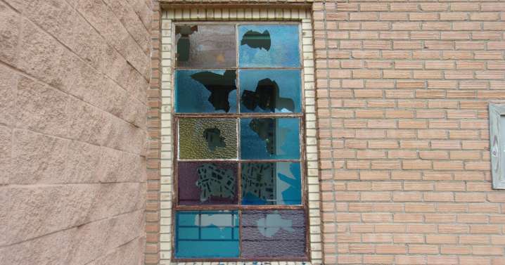 SLPSO investigating church vandalism