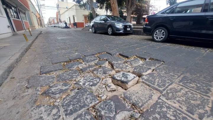 Fotos | Recrudece mal estado de adoquines en zona centro
