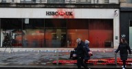 Glasgow HSBC vandal attack in pictures as cops tape off Buchanan Street