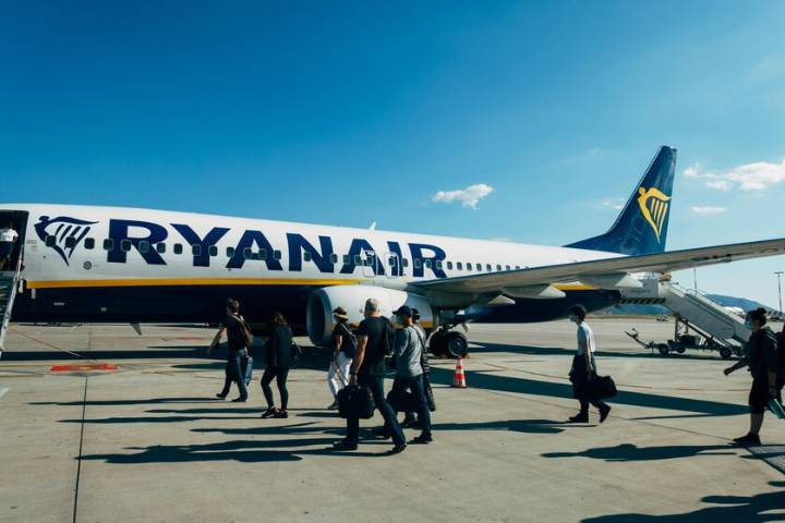 Ryanair pensó que podía fidelizarnos con un servicio de suscripción. Hasta que ha recordado cuál es su verdadero negocio
