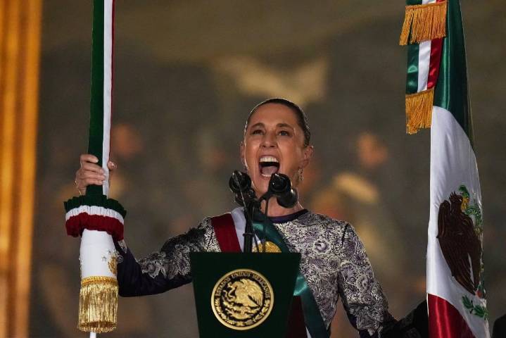 Conoce a las costureras de Sheinbaum, arte indígena en la presidencia de México