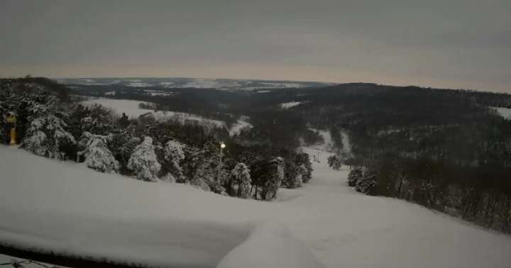 Dubuque's Sundown Mountain to kick off ski season on Friday