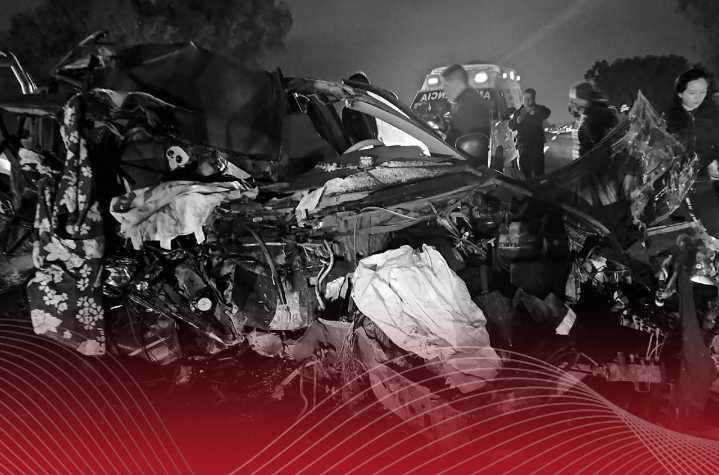 Mueren dos mujeres en choque frontal en la Texcoco