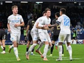 Napoli's title defence continues with visit of rivals Juventus