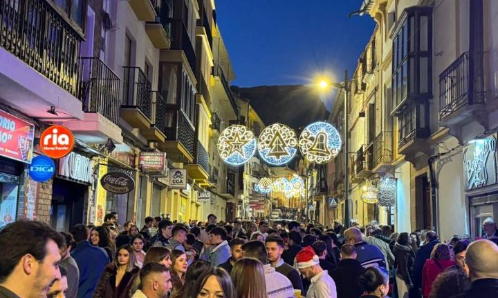 Lorca amplía el horario de las terrazas hasta las 02:00 horas para impulsar el ocio navideño