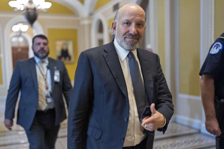 RIP, American dream: Trump goon welcomes rich immigrants only