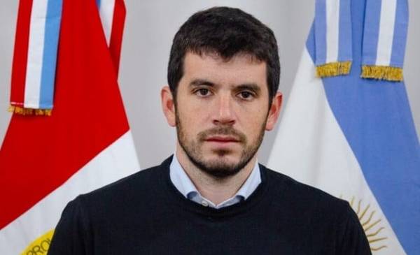 Leonel Chiarella fue designado nuevo presidente de la UCR