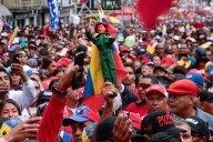 Presidente Maduro destaca unidad nacional y juramenta comandos comunales