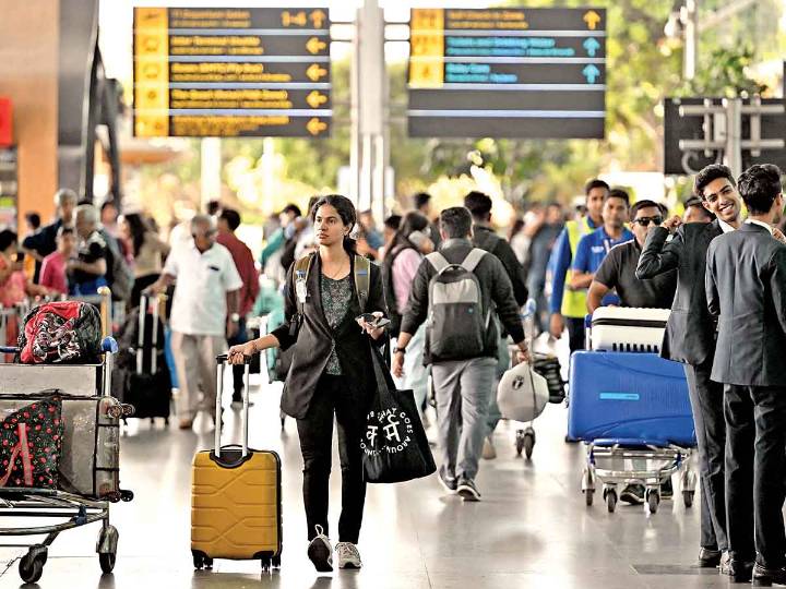 Endurecen requisitos: EU revisará las redes sociales a turistas libres de visa