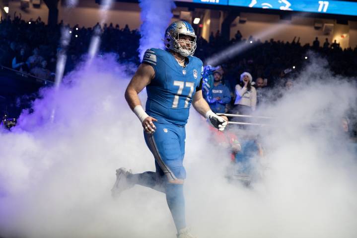 Frank Ragnow returning in 2026? Lions coach says ‘that door’s open’