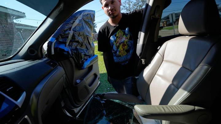 Immigration crackdown leaves teens to care for siblings after parents get detained