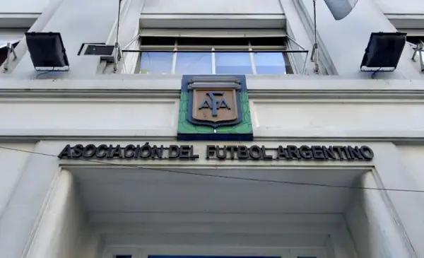 Sur Finanzas: los clubes se pusieron a disposición de la Justicia por los allanamientos