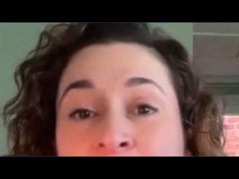 Using 'buy now, pay later' for holiday gifts? Here's a reminder for keeping your budget in check