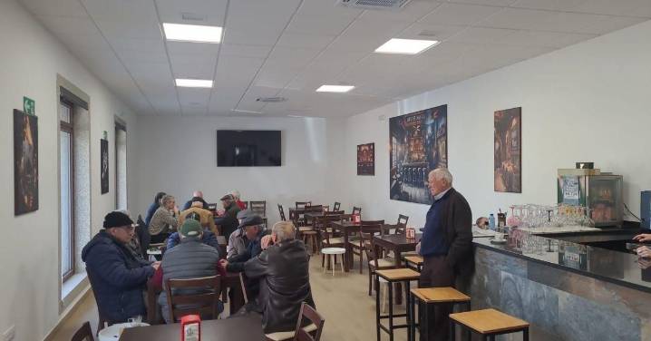 Feás: cerró el bar, pero ahora hay un local social