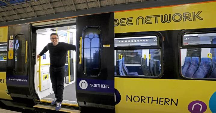 Andy Burnham unveils first Bee Network train at Manchester Piccadilly in 'new era'
