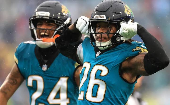 AFC South standings and playoff picture updated after Jaguars