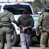 Federal agents launch immigration crackdown in New Orleans
