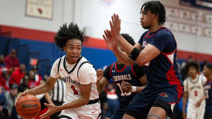 Red-hot Johnson leads Elizabeth past Weequahic in opener