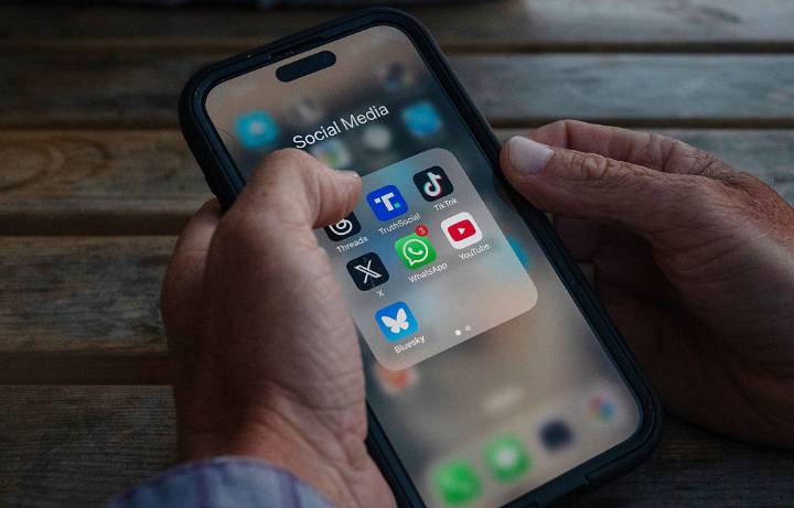 Social Media Trends Shift, Yet YouTube Remains King