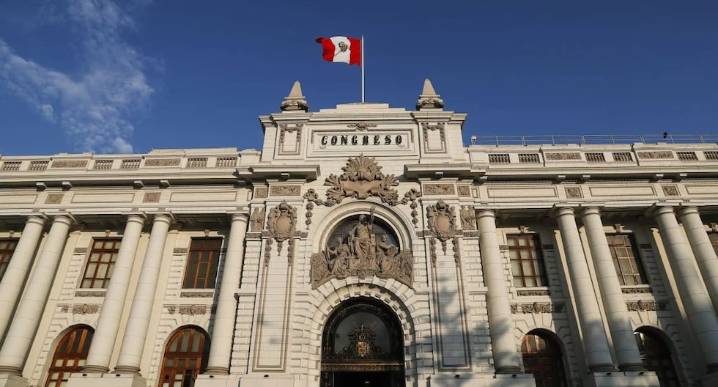 Fiscalía inicia investigación preliminar por presencia de funcionarios del Congreso en locales de Fuerza Popular 