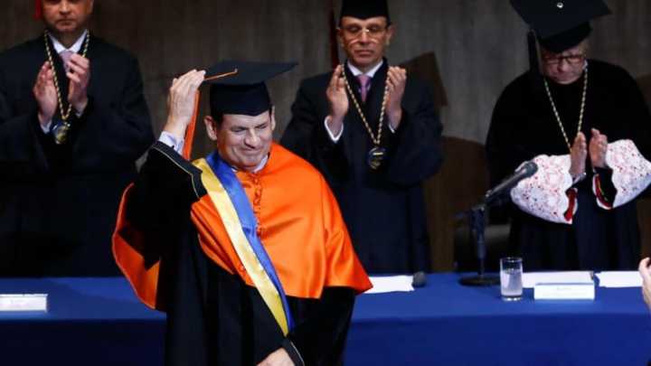 Universidad Sergio Arboleda reconoció a Luis Carlos Sarmiento Gutiérrez con el Doctorado Honoris Causa en Innovación y Negocios