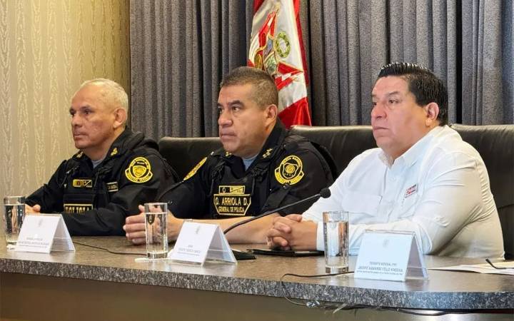 Realizarán pruebas de polígrafo para policías en servicio y postulantes