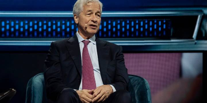 Jamie Dimon says soft skills like emotional intelligence and communication are vital as AI eliminates roles