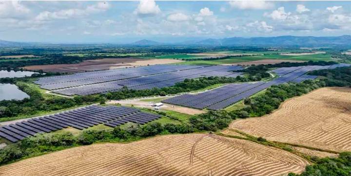 Anuncian en Colombia inicio de nuevo proyecto de energía solar