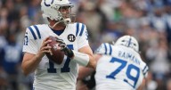 Philip Rivers throws first-half TD pass for Colts in 44-year-old's first start in nearly 5 years