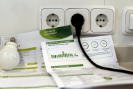 Transición Ecológica propone una subida del 10,5% en los cargos de la factura de la luz para 2026