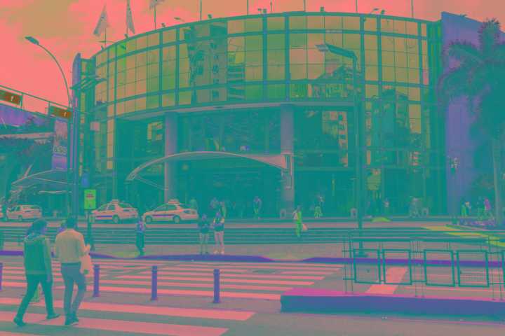 Centros comerciales en Venezuela establecieron nuevos horarios para la temporada navideña