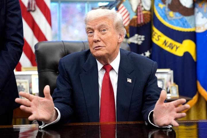 Trump insiste en que los ataques en territorio venezolano comenzarán “muy pronto”