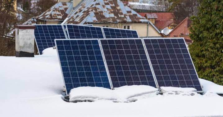 Un ingenioso invento desafía a uno de los enemigos de la energía solar: la nieve 