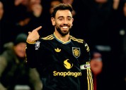 1-4. Bruno Fernandes saca al United del bache