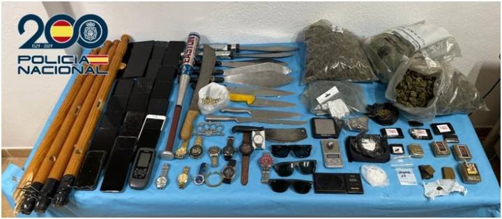 La Policía Nacional desmantela un «punto negro» de venta de droga en El Tablero