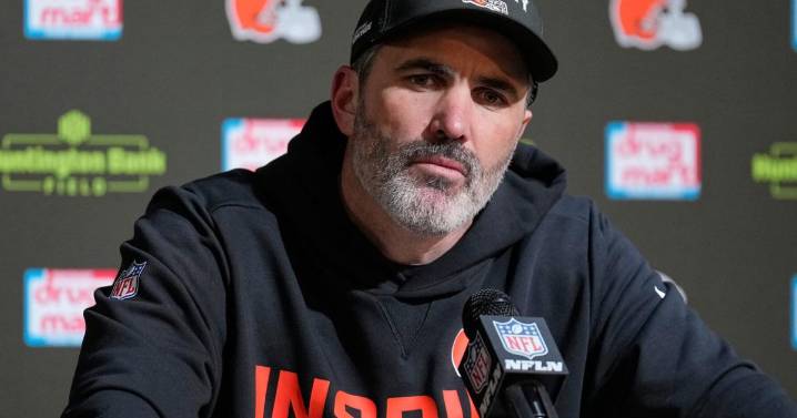 Instead of exploding, Browns are imploding