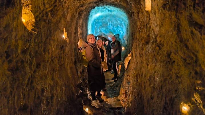 La fascinación de bajar a los manantiales de las fuentes del Santiago medieval: « É unha das redes históricas mellor conservadas de Europa»