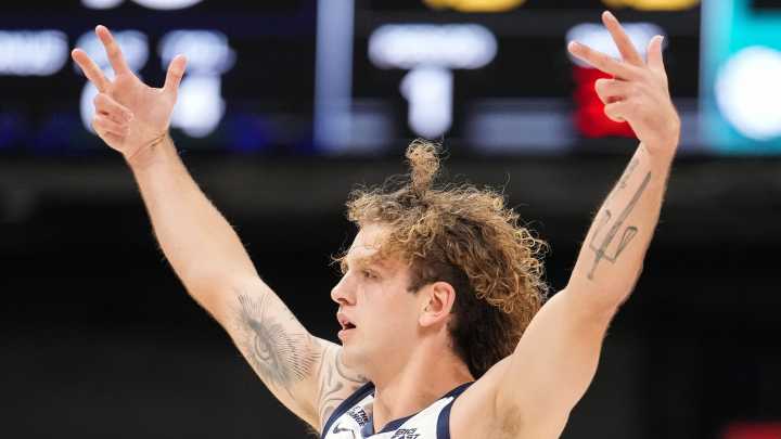 Finley Bizjack, the most fun player in college basketball