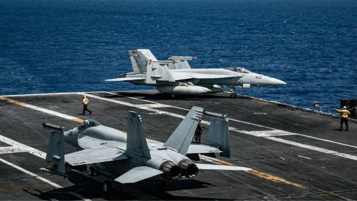 Así son los F-18 de EE. UU.: características y alcance de los aviones que sobrevolaron el golfo de Venezuela